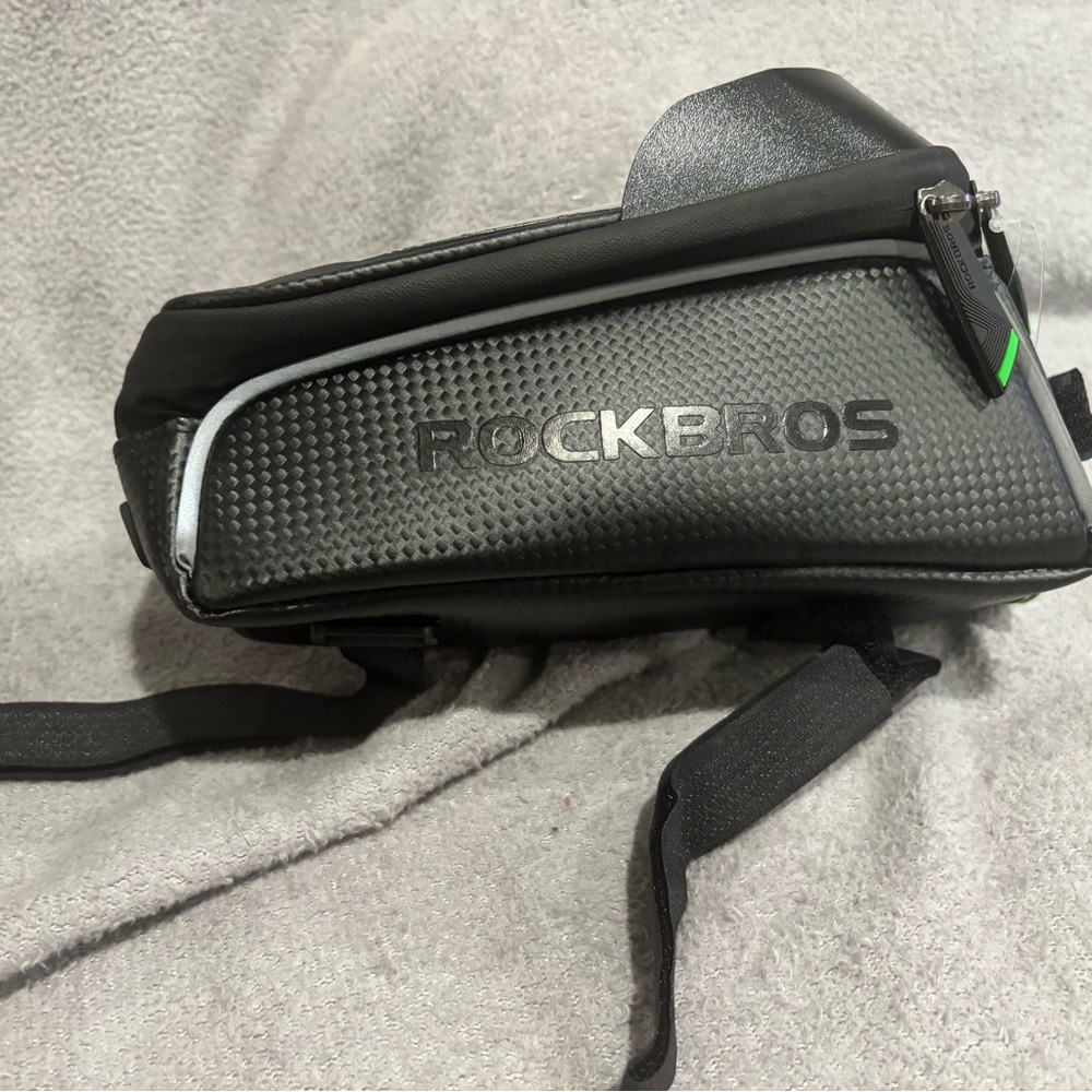 ROCKBROS Bike Phone Front Frame Bag, Waterproof, Compatible Phone Under 6.5” - Picture 7 of 8